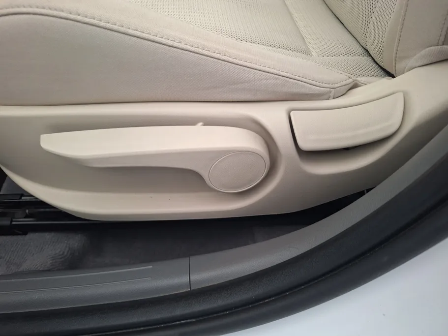 2025 Hyundai Elantra Comfort 