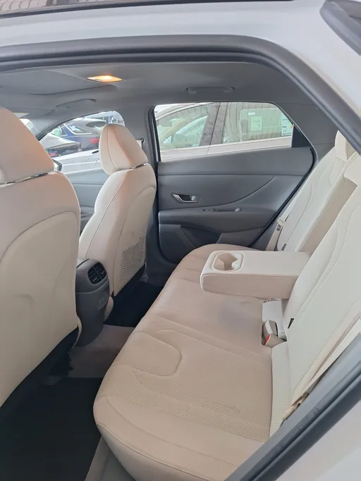 2025 Hyundai Elantra Comfort 