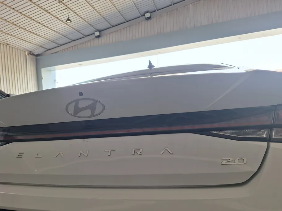 2025 Hyundai Elantra Comfort 