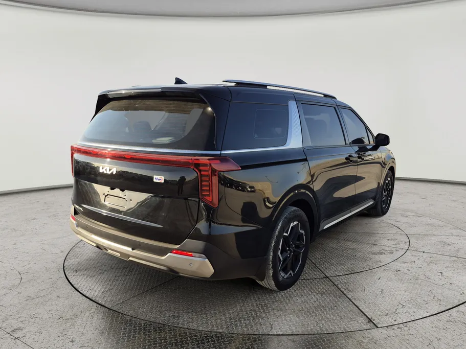 2025 Kia Carnival GL 