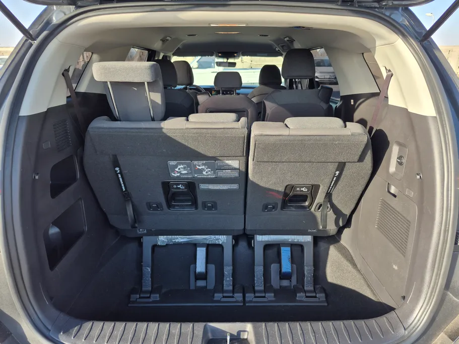 2025 Kia Carnival GL 