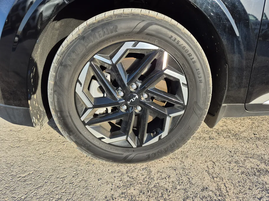 2025 Kia Carnival GL 