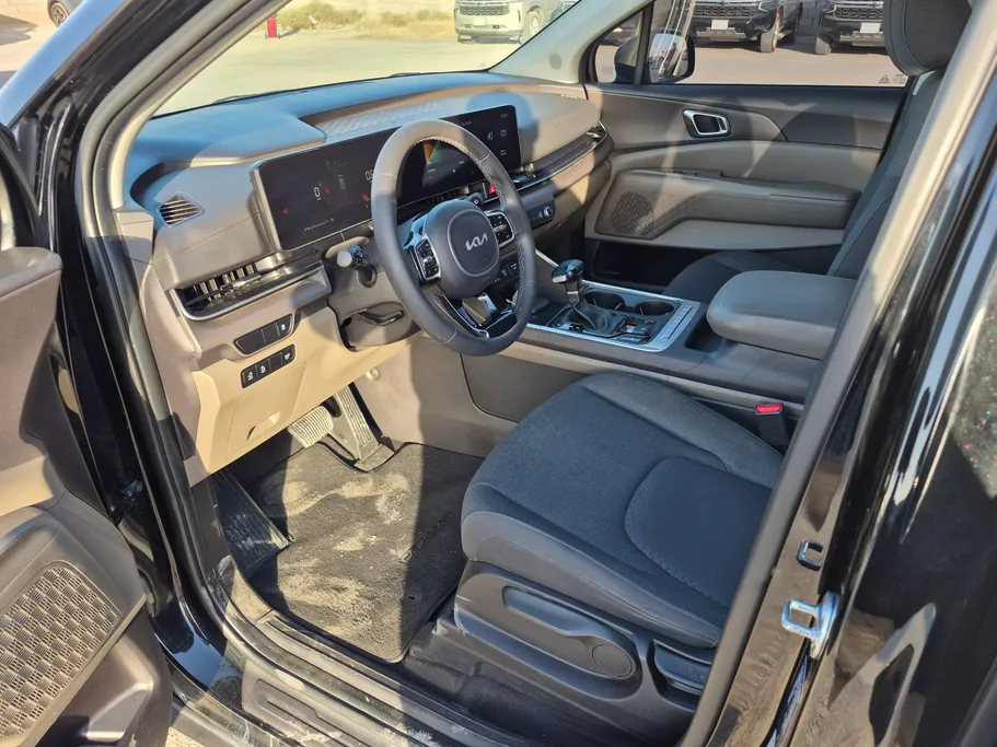 2025 Kia Carnival GL 