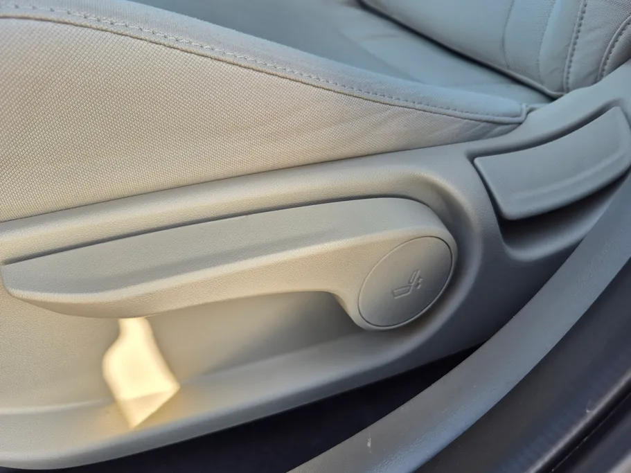 2024 Hyundai Elantra Smart 