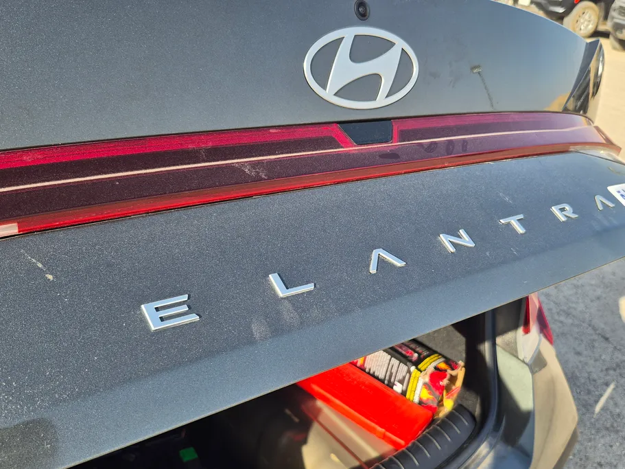 2024 Hyundai Elantra Smart 