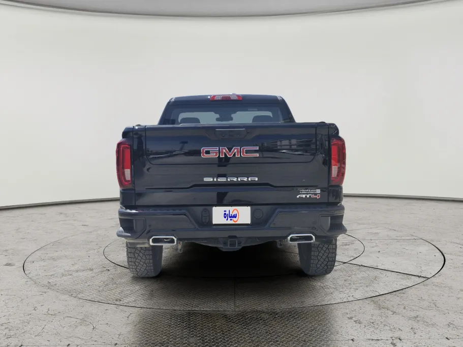 2024 GMC Sierra AT4 