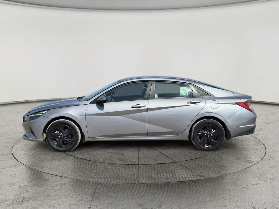 2023 هيونداي Elantra سمارت 