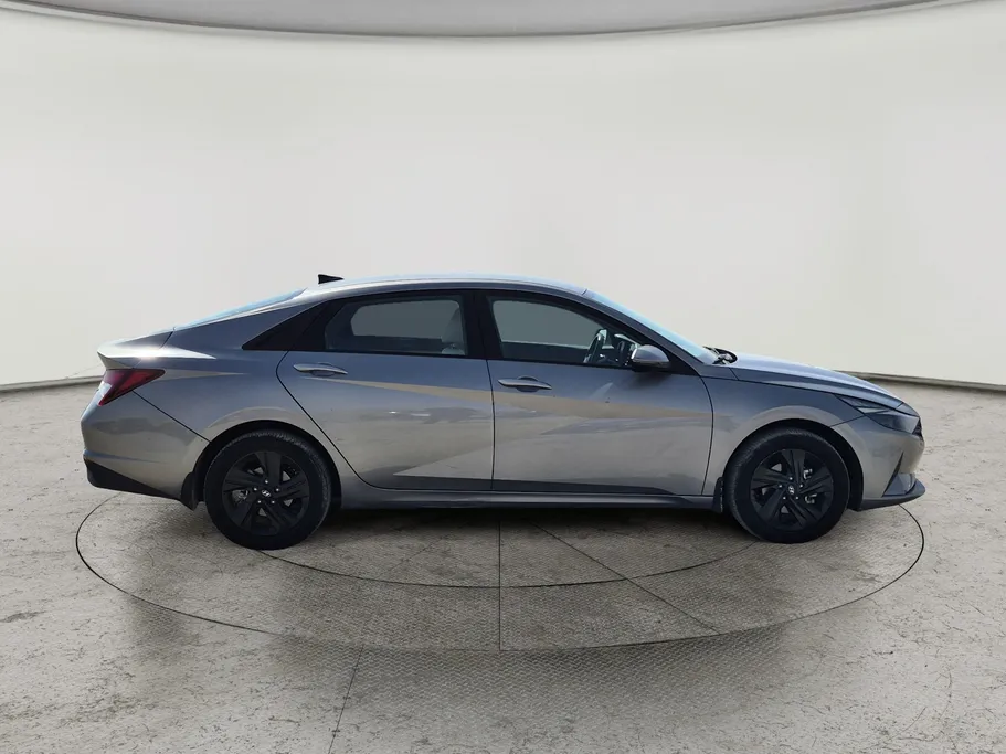 2023 هيونداي Elantra سمارت 