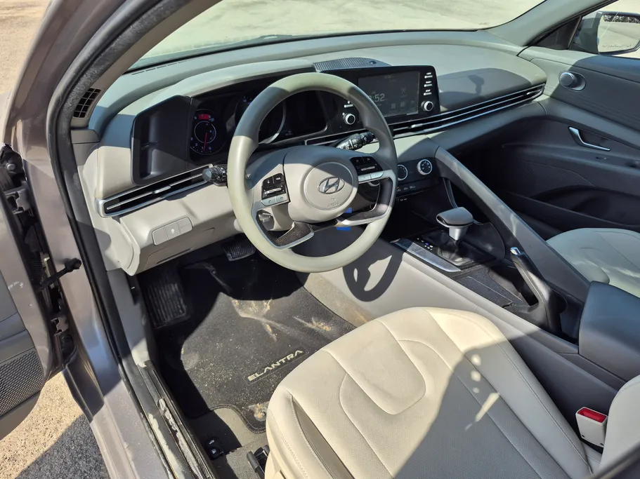 2023 هيونداي Elantra سمارت 