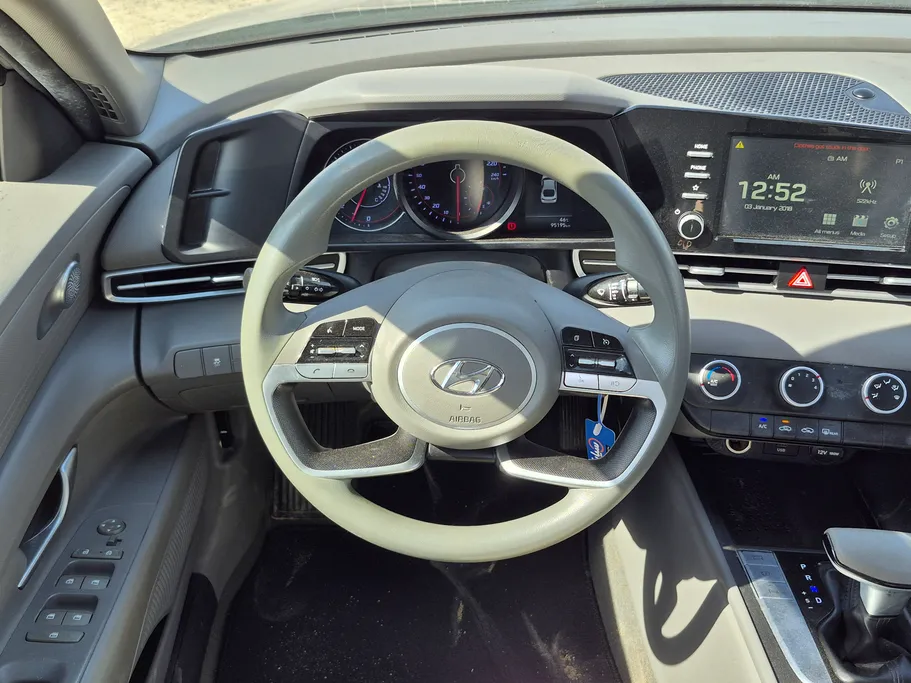 2023 هيونداي Elantra سمارت 