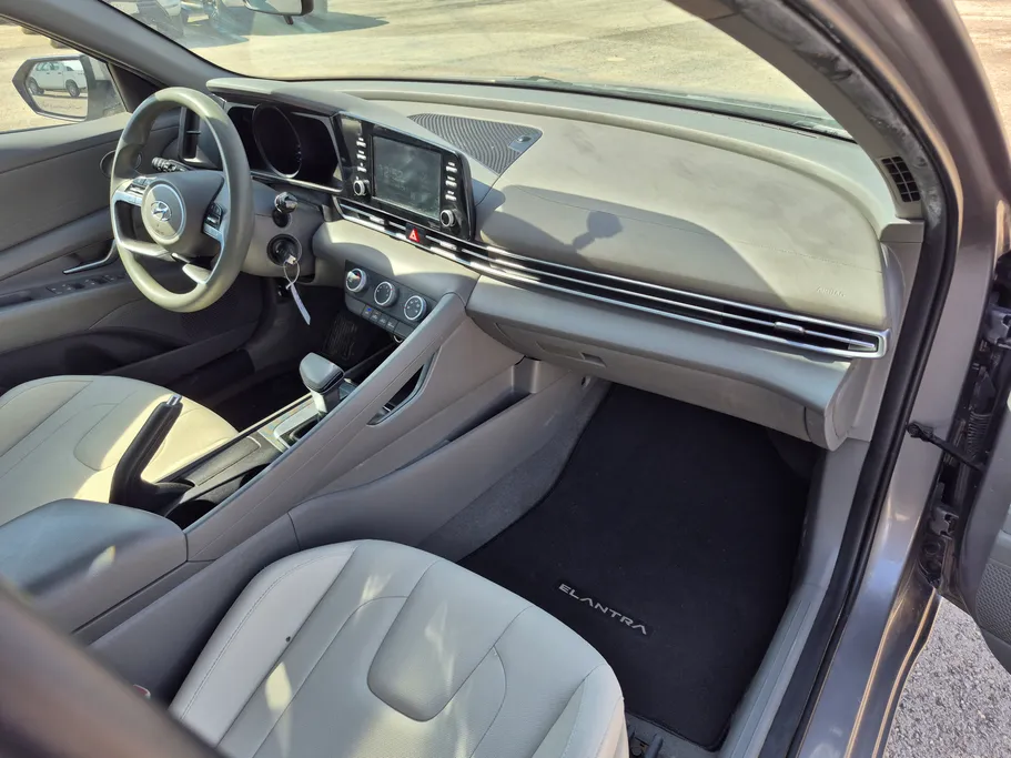 2023 هيونداي Elantra سمارت 