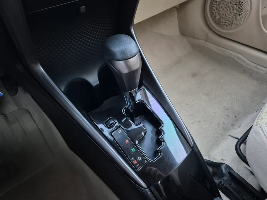2022 Toyota Yaris  Y 