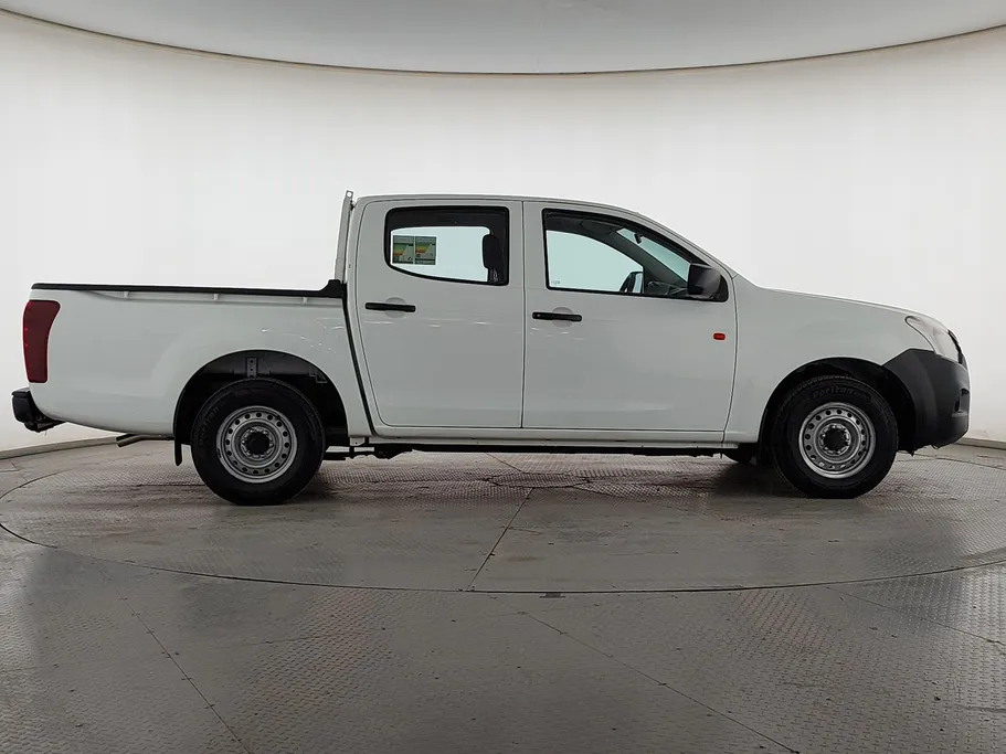 ايسوزو دي ماكس Double Cab 2023 