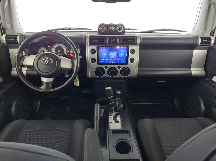 تويوتا اف جي FJ Cruiser 2022 