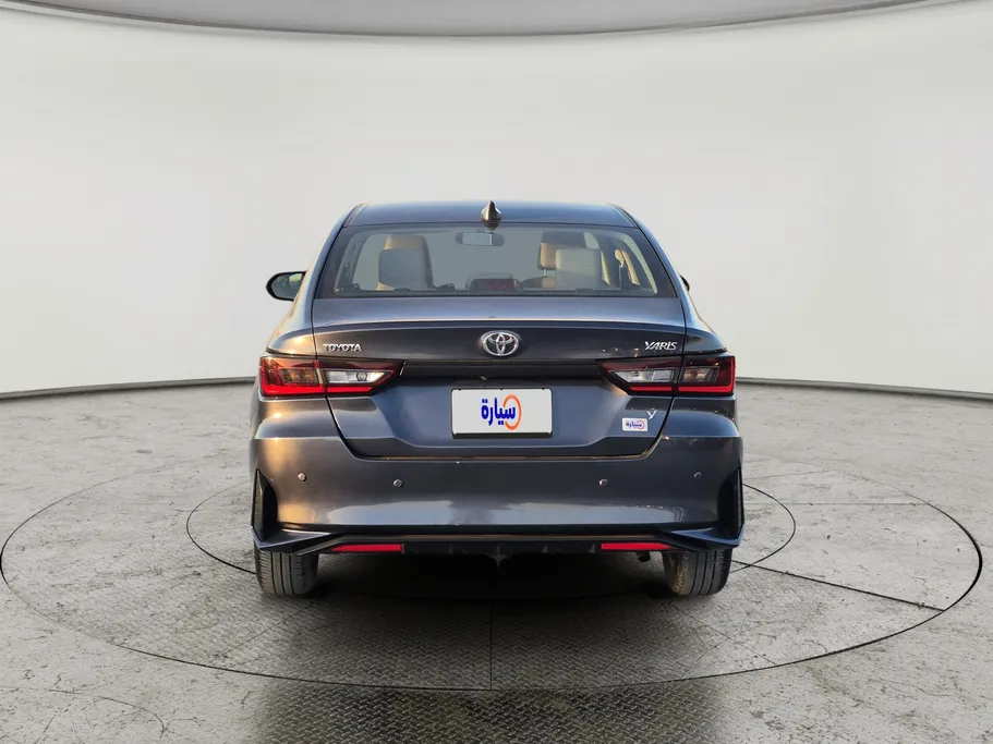 2024 Toyota Yaris  Y 