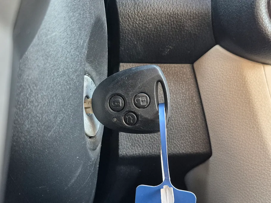 2024 Toyota Yaris  Y 