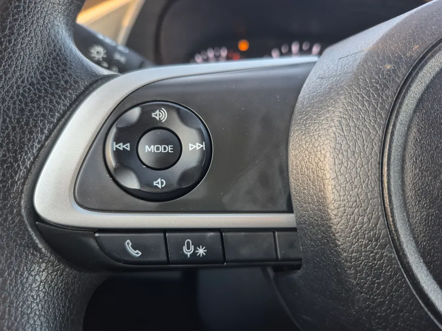 2024 Toyota Yaris  Y 