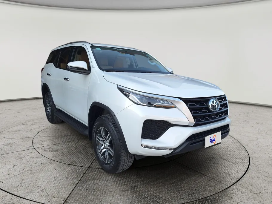 2023 Toyota Fortuner GX 