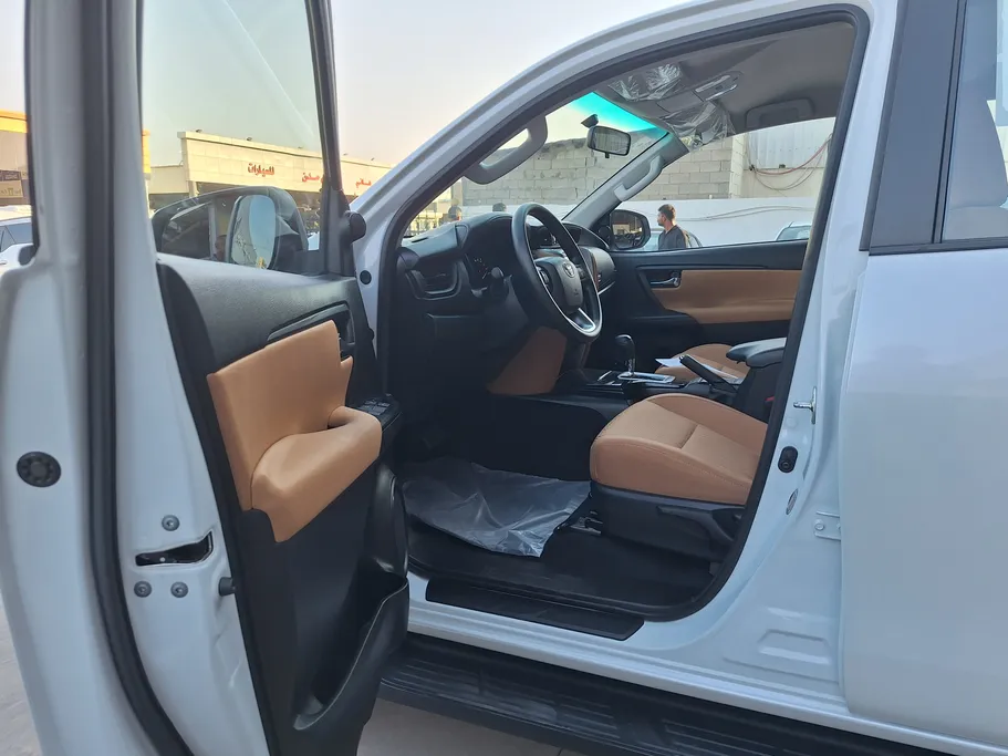2023 Toyota Fortuner GX 