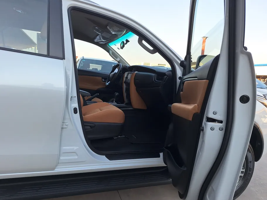 2023 Toyota Fortuner GX 