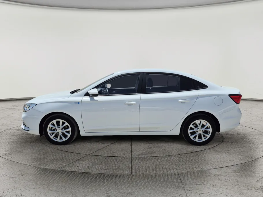 2024 MG 5 STD 