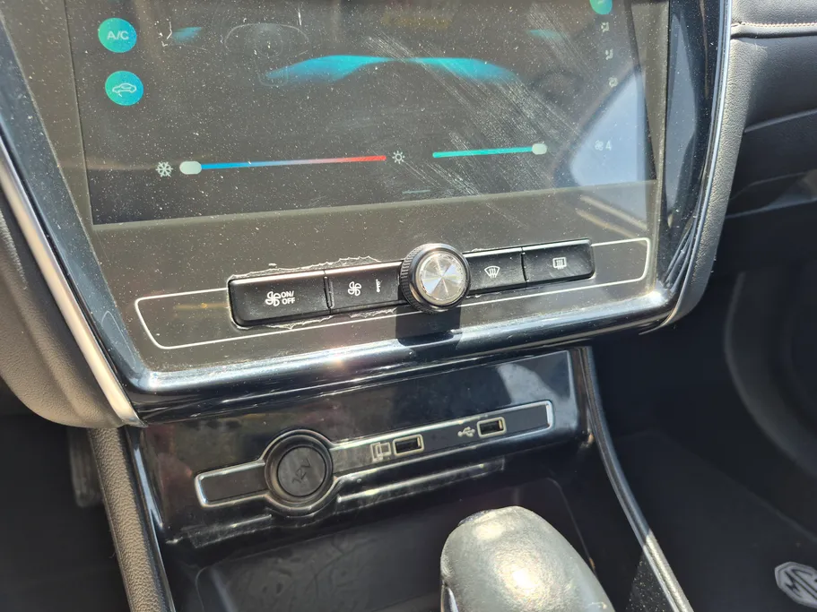 2024 MG 5 STD 