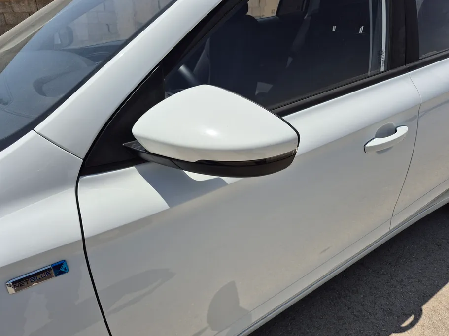 2024 MG 5 STD 