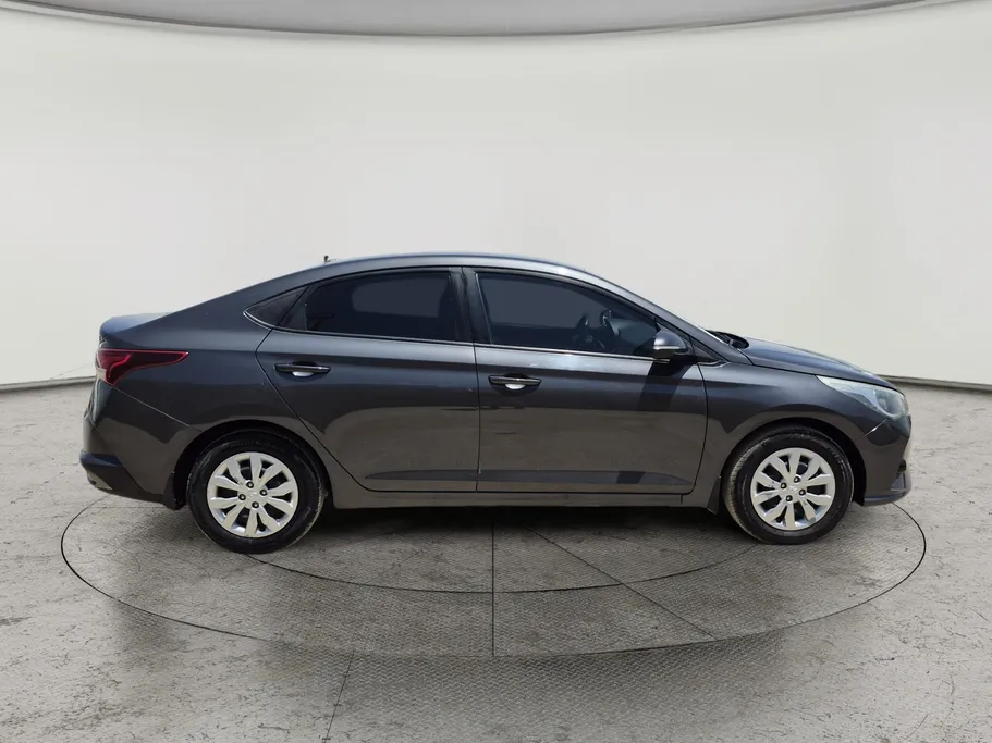 2022 Hyundai Accent Smart 