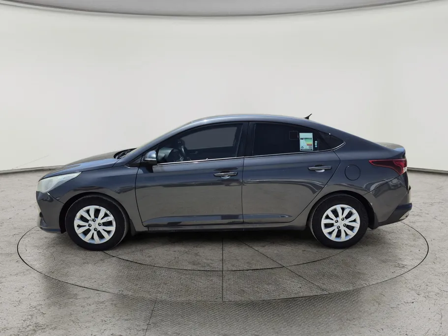2022 Hyundai Accent Smart 
