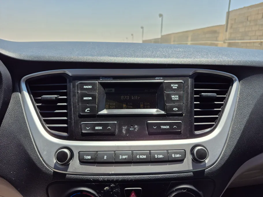 2022 Hyundai Accent Smart 