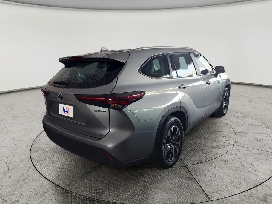 2024 Toyota Highlander GLE 