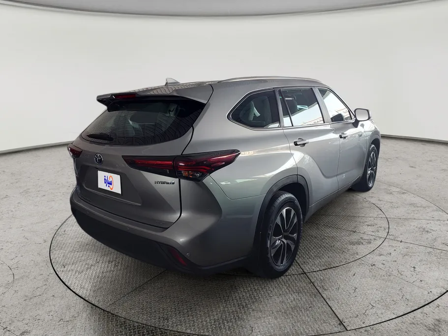2024 Toyota Highlander GLE 