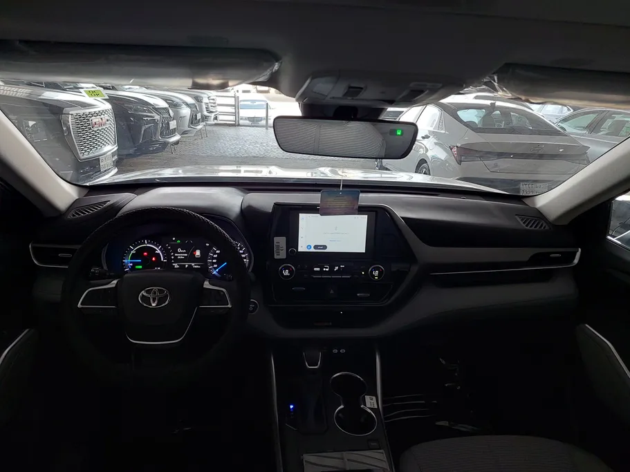 2024 Toyota Highlander GLE 
