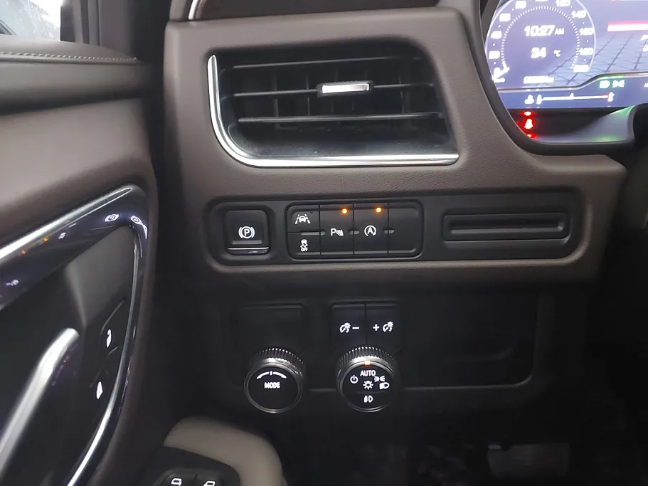 2023 GMC Yukon SLE 