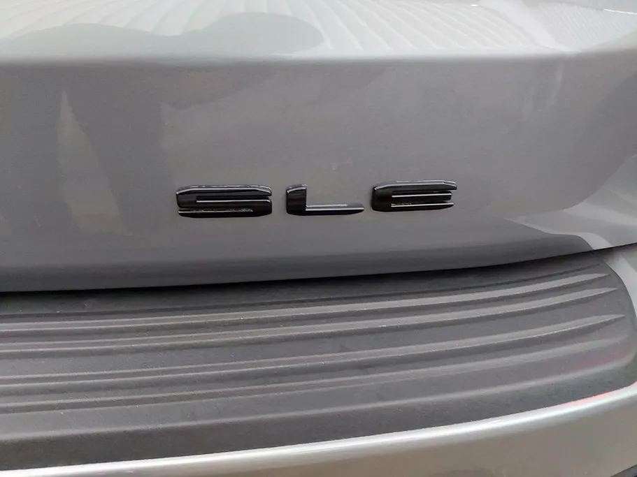 2023 GMC Yukon SLE 