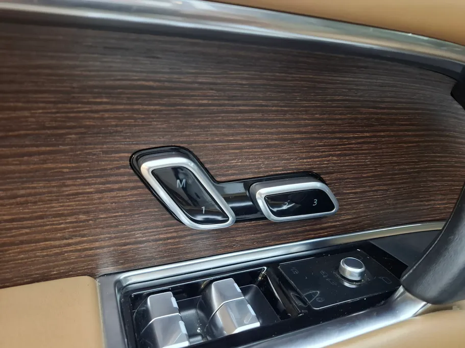 2022 Land Rover Range Rover Autobiography  