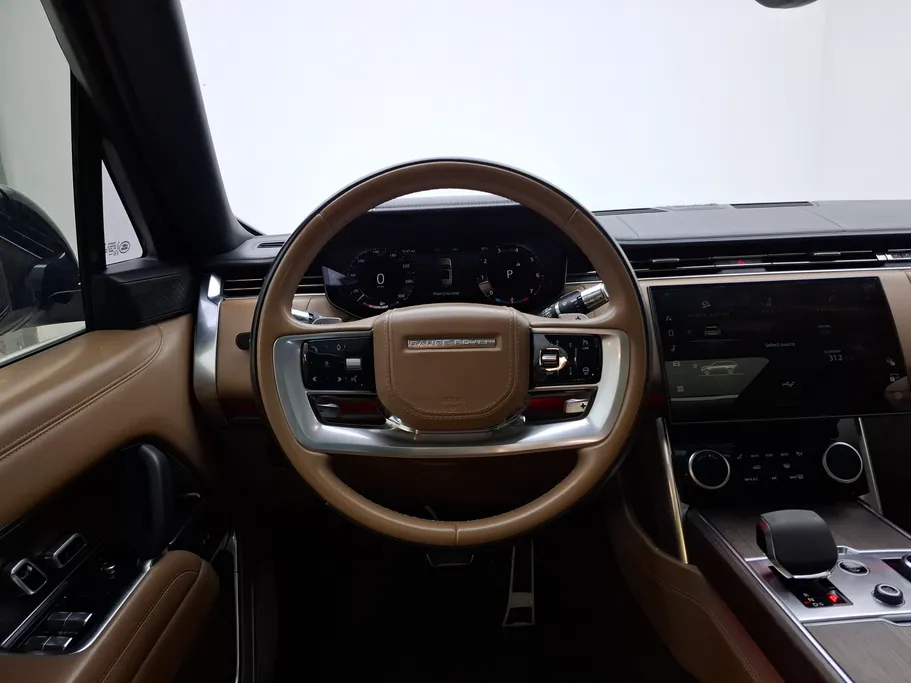 2022 Land Rover Range Rover Autobiography  