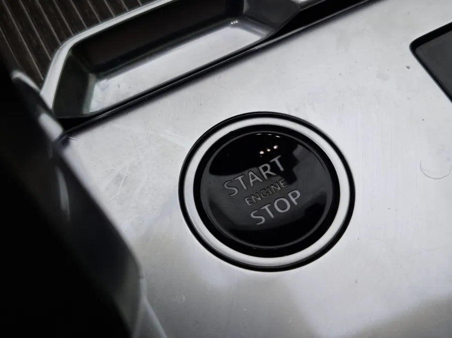 2022 Land Rover Range Rover Autobiography  
