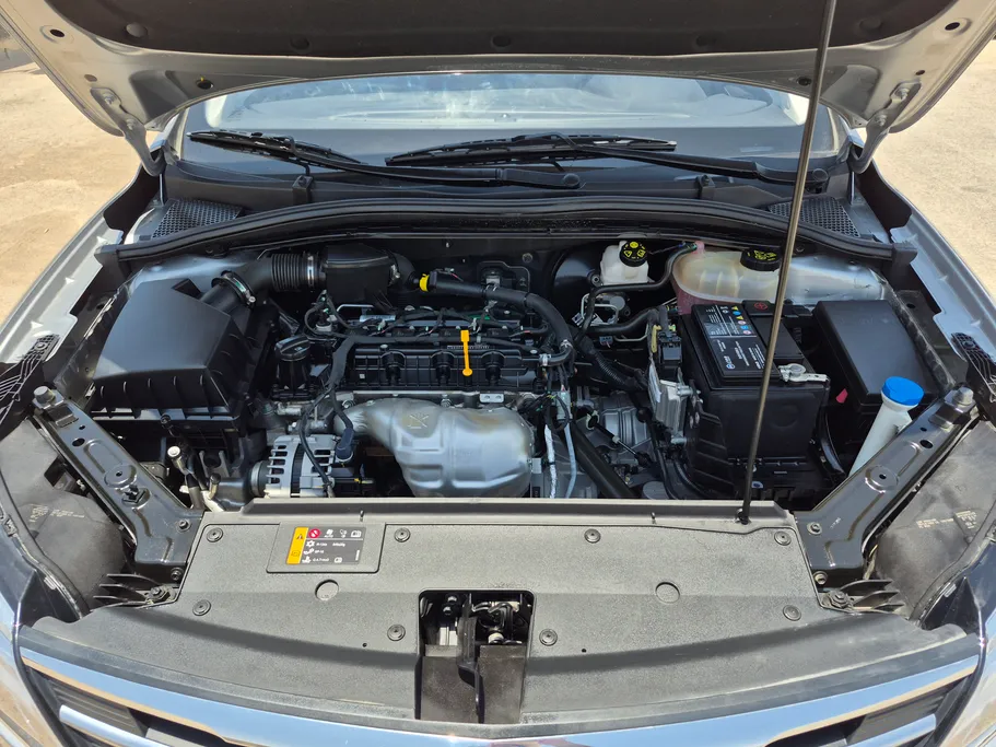 2025 MG 5 STD 