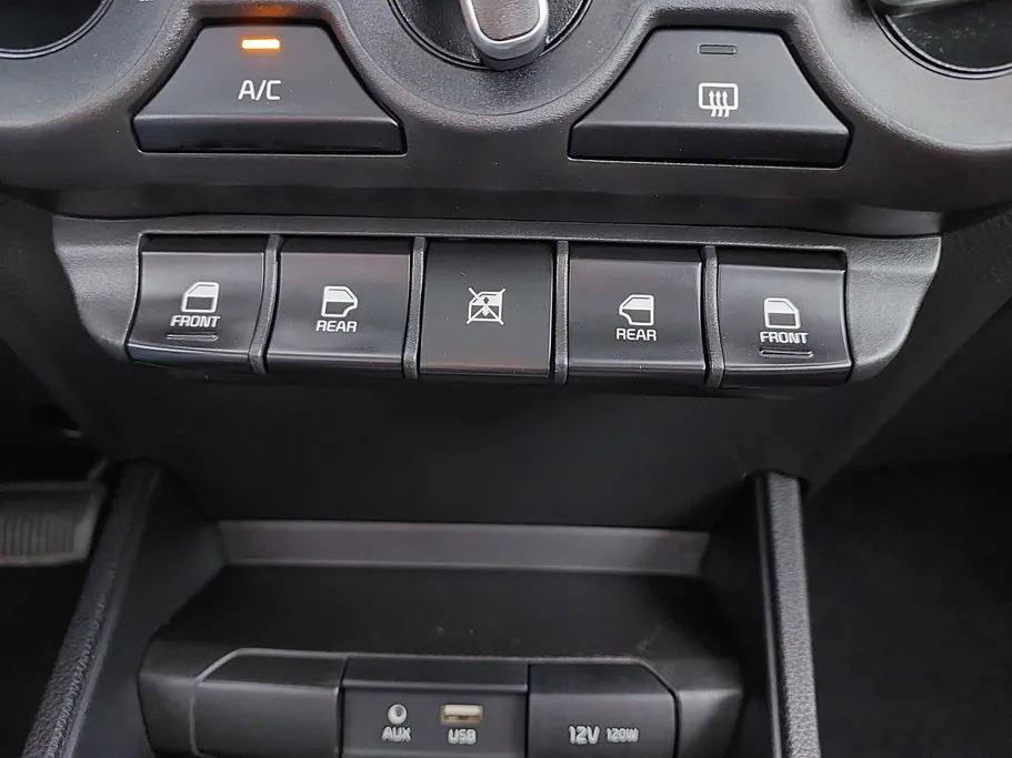 2024 Kia Pegas GL 
