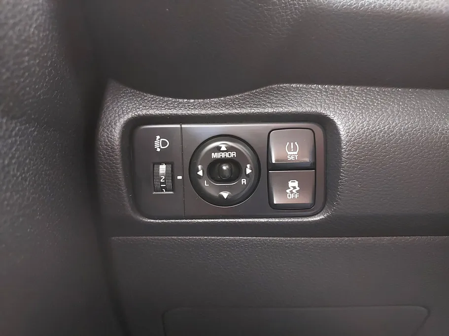 2024 Kia Pegas GL 