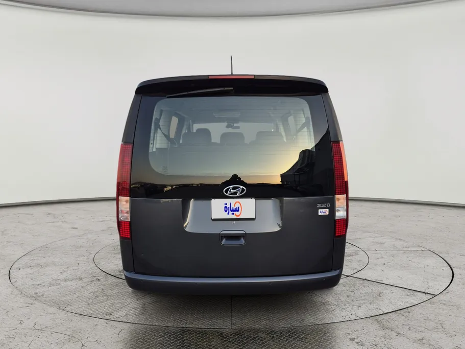 2024 Hyundai Staria Wagon 