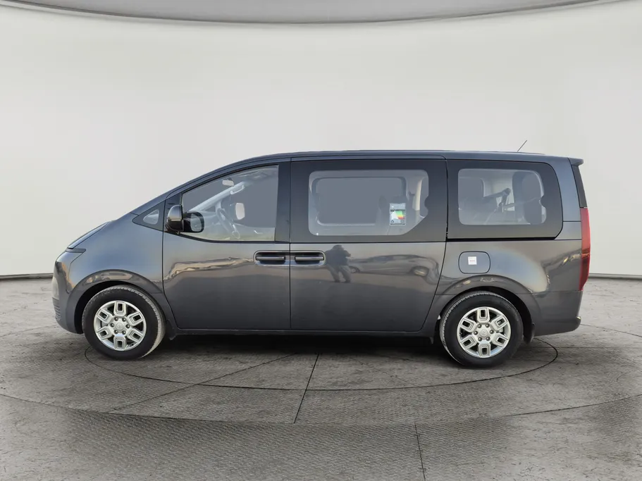 2024 Hyundai Staria Wagon 