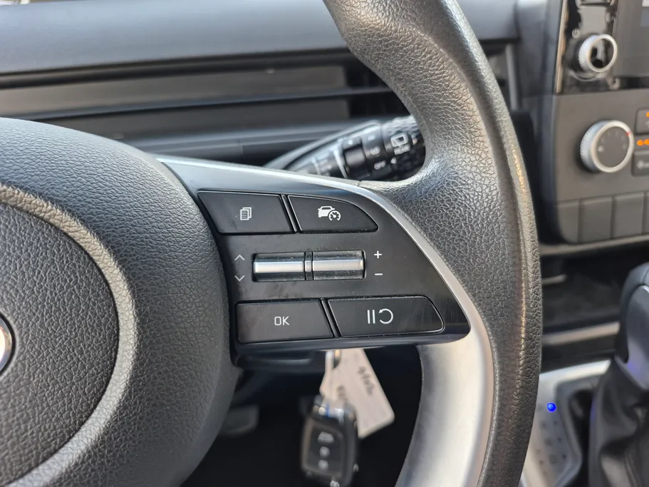 2024 Hyundai Staria Wagon 