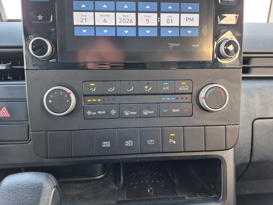 2024 Hyundai Staria Wagon 
