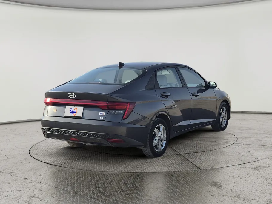 2024 Hyundai Accent Fleet 