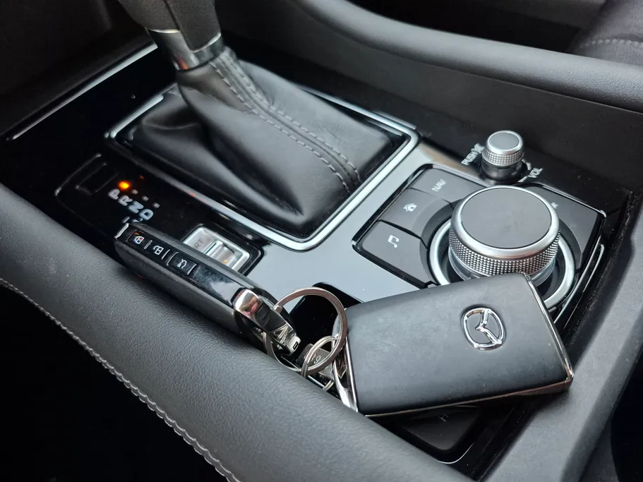 2025 Mazda 6 S 