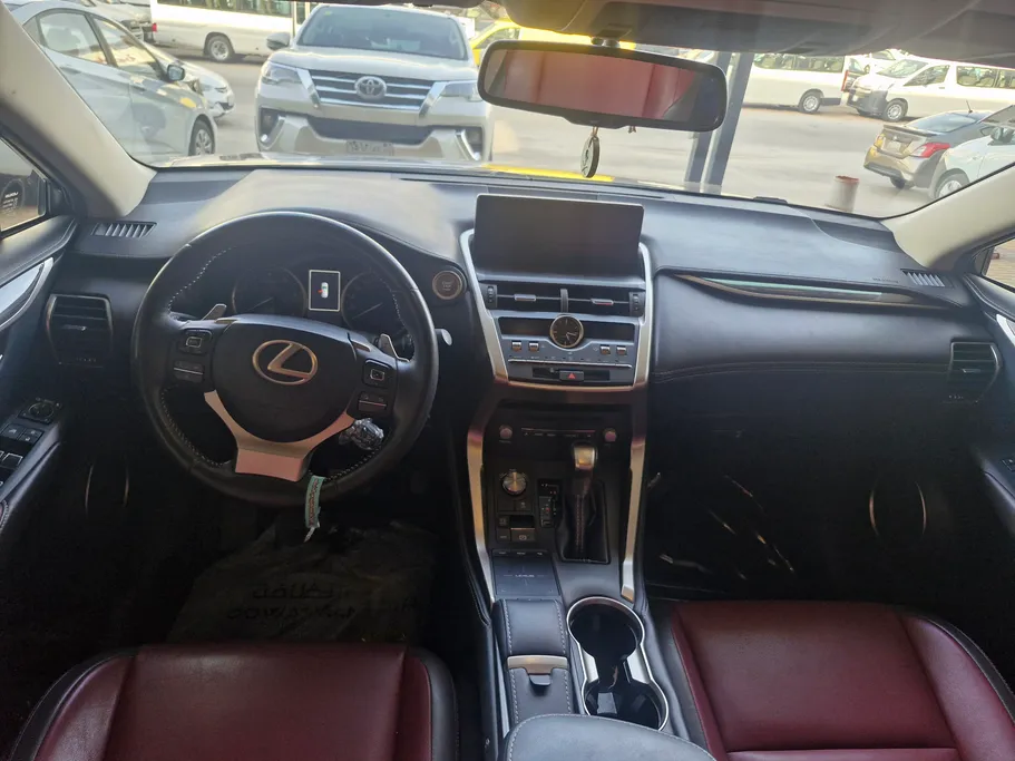 2019 Lexus NX 300 