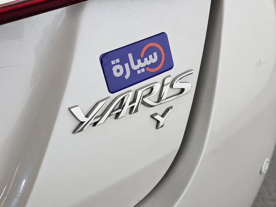 2022 Toyota Yaris  Y 
