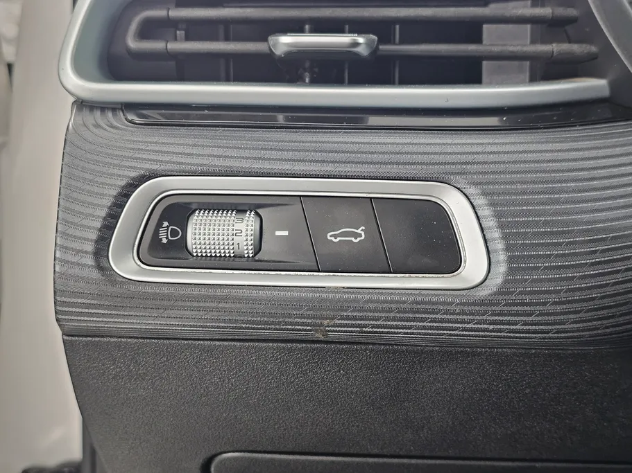2023 Geely Emgrand GS 